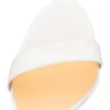 loubi_queen_3-3.webp Store Christian Louboutin Loubi Queen White