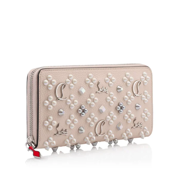panettone_1-3.webp New Christian Louboutin Panettone Leche